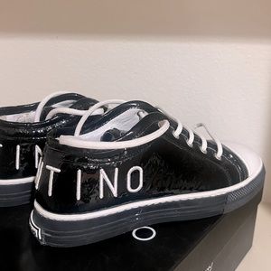 Valentino women’s sneakers NEW!